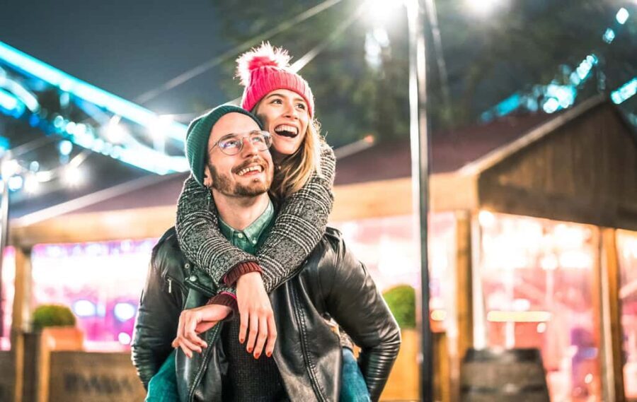 Vallettas Festive Lights Tour: A Private Christmas Walk - Who Should Consider This Tour?