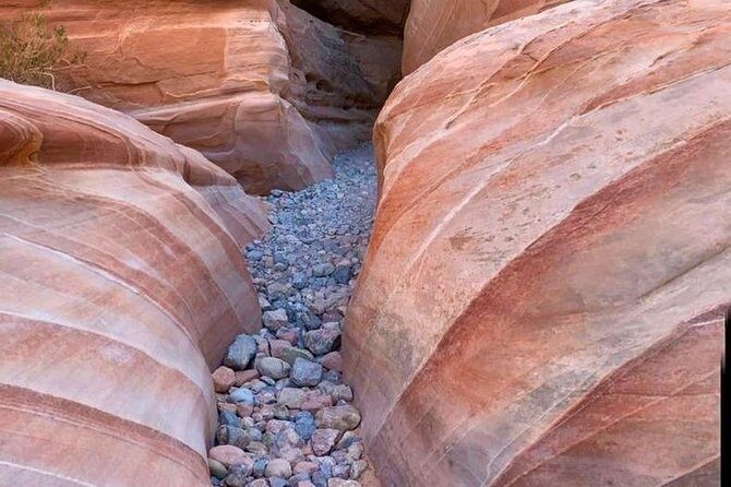 Valley of Fire/ Mojave Desert VIP Small Group Tour From Las Vegas - Itinerary Breakdown