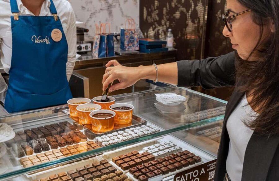 Venchi Siena: Chocolate Tasting Experience - Practical Details and Logistics