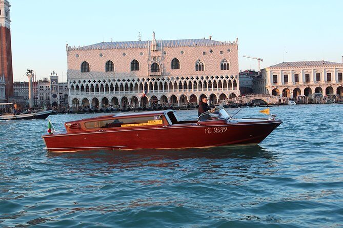 Venice Private Departure Transfer by Water Taxi: Central Venice to Cruise Port - How the Experience Looks in Practice
