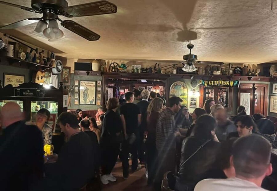 Verona Guided Bar Crawl in the Old Town - The First Stop: Setting the Mood with Drinks Deals and Introductions