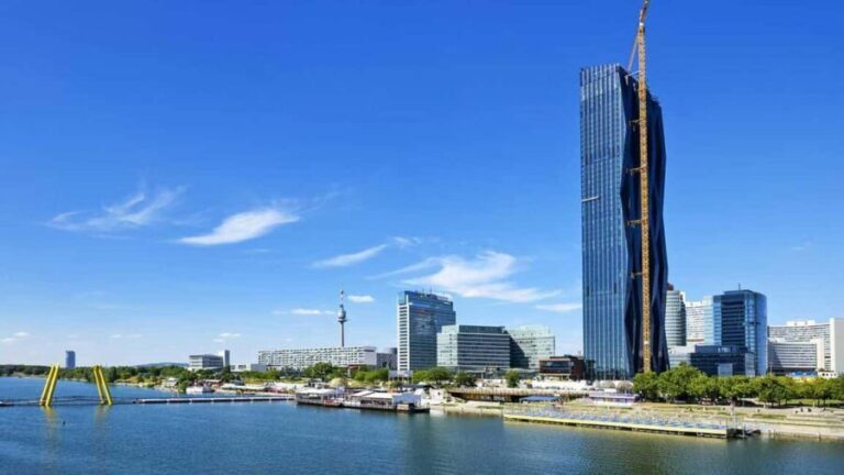 Vienna: 2-hour Danube Panorama Tour - The Pros and Cons Based on Real Experiences
