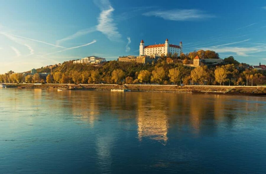 Vienna: Bratislava & Budapest Small Group Guided Day Tour - The Value of the Tour: Is It Worth $194?