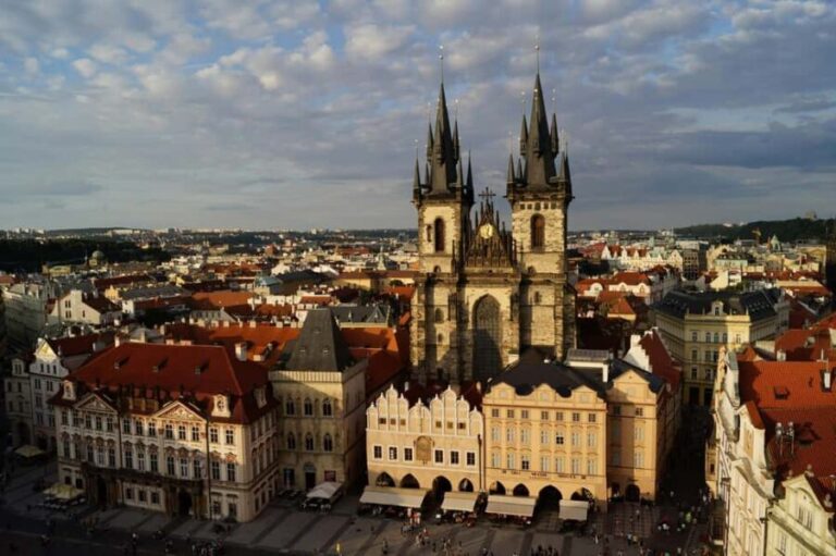 Vienna: Prague Guided Day Trip with Hotel Pickup - The Itinerary Breakdown: What to Expect