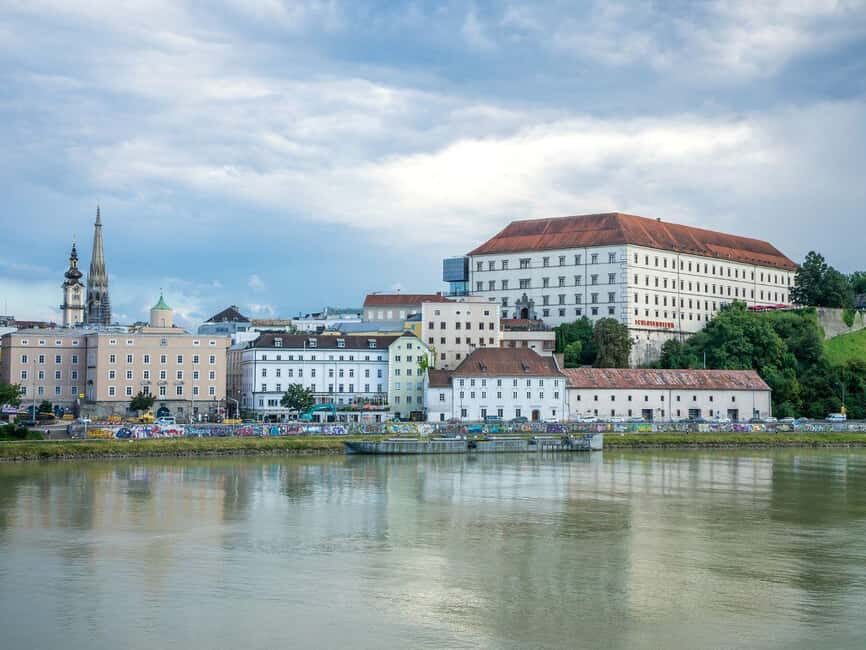 Vienna: Tullns, Melk, & Linz Christmas Market Full-Day Tour - Who Will Love This Tour?