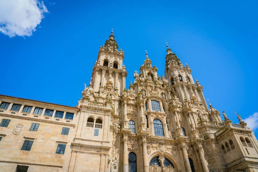 Vigo: Santiago de Compostela Guided Tour with Cathedral - Transportation and Group Size