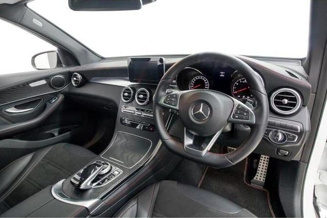 VIP Cape Town Private Guided Tour in Premium Luxury Vehicle - Value & Who Should Consider This Tour