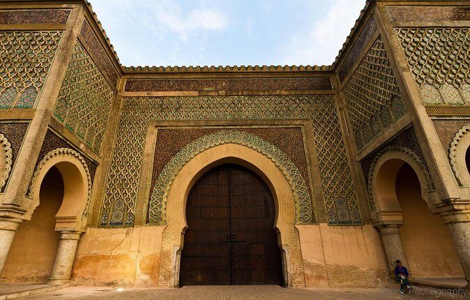 Volubilis, Moulay Idriss and Meknes Day Trip from Fez - The Practical Side: Pros and Cons