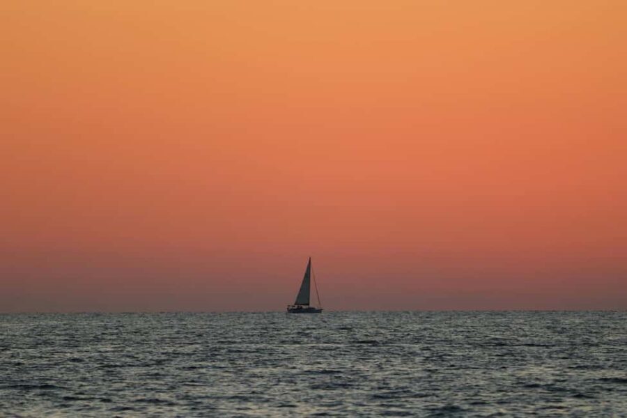VRSAR: Private Night Boat Tour to Rovinj from Vrsar - The Sum Up