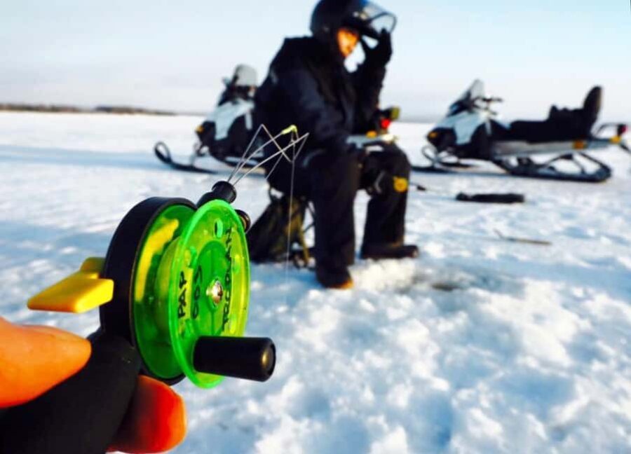 Vuokatti: Ice Fishing Trip with Hot Drinks - Whats Included & Whats Not