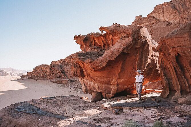 Wadi Rum: Explorer 5 Hour Jeep Tour PASS + Bedouin Tent + Meal - The Value and Practical Details