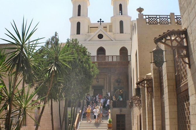 Walking tour Hanging church and the civilization museum - Guides and Authentic Insights