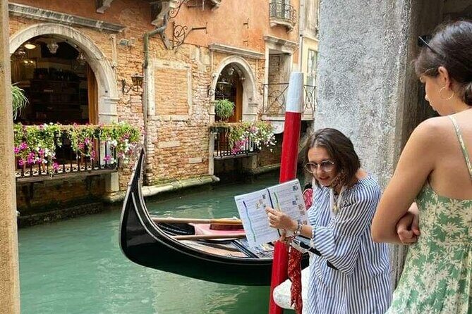 Walking tour in Venice with an architect - What’s Included and What’s Not