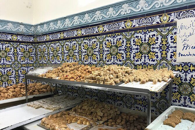 Walking Tour of Casablanca - Authentic Experiences and Insightful Commentary