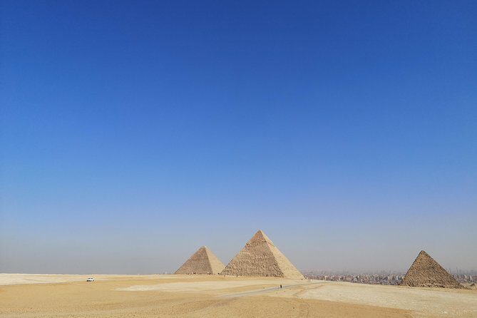 Wonders of the ancient world: Pyramids of Giza, Memphis and Saqqara - Whats Included and Whats Not