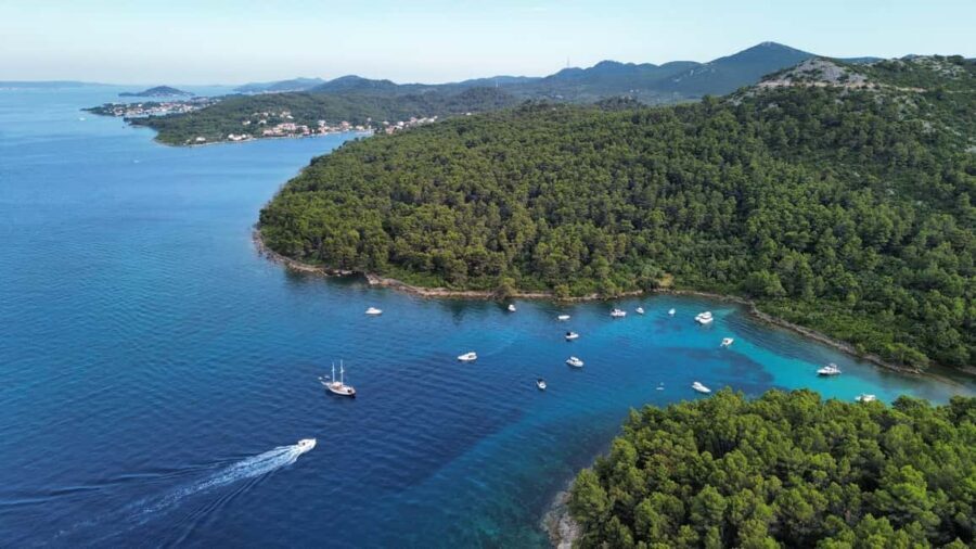 Zadar: Cruise aboard an Authentic Wooden Boat with Drinks - Why This Tour Works
