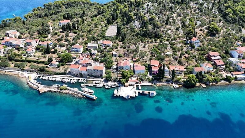 Zadar: Half-day trip boat with drinks and snorkeling - What Makes This Tour Stand Out