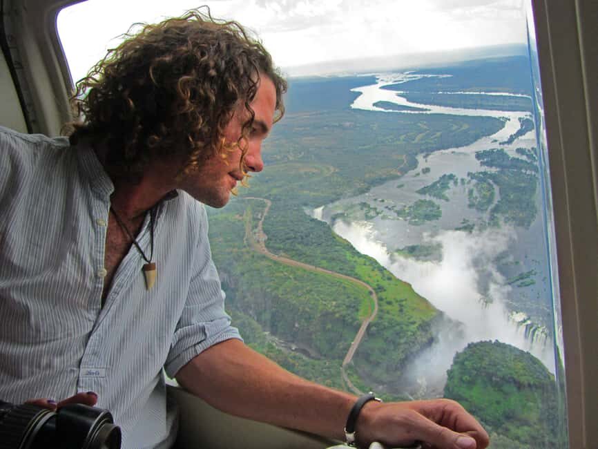 12-15 minutes Helicopter flight over the Victoria Falls - The Experience in Detail