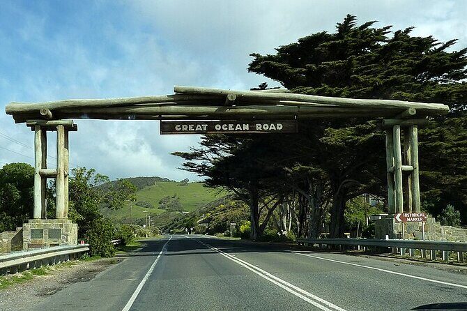 12 Apostles Great Ocean Road Private Smal Group Tour FREE entries - Who This Tour Is Best For