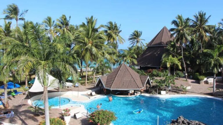 15 Days Spectacular Kenya, Tanzania Safari & Zanzibar Beach - An In-Depth Look at the 15-Day Safari & Zanzibar Beach Tour