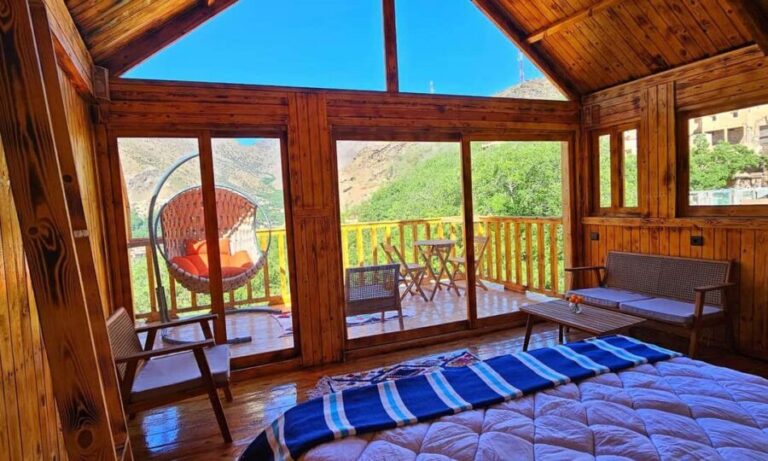 2 Days Desert Agafay and Atlas Mountains Trek From Marrakech - Who Will Love This Tour?