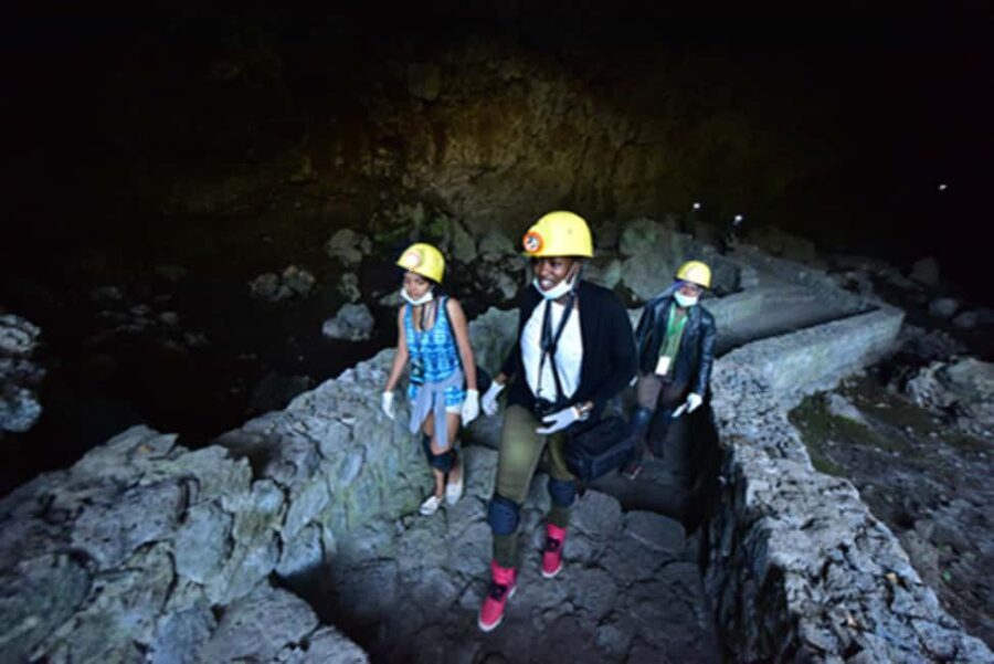 4 Days Rwanda Gorilla Trekking, Lake Kivu & Caves - Why This Tour Offers Great Value
