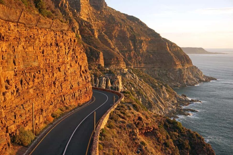 5-Day South Africa Tour: Cape Town, Safari, and Garden Route - Exploring the Itinerary: A Day-by-Day Breakdown