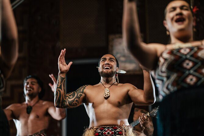 7 Hours Te Puia Rotorua Tour from Tauranga with Concert - An In-Depth Look at the Itinerary