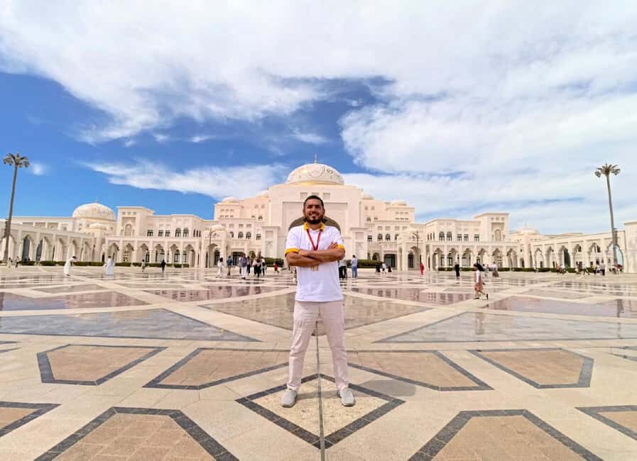 Abu Dhabi: Inside Qasr Al Watan Walking Tour - Heritage and Cultural Exhibits