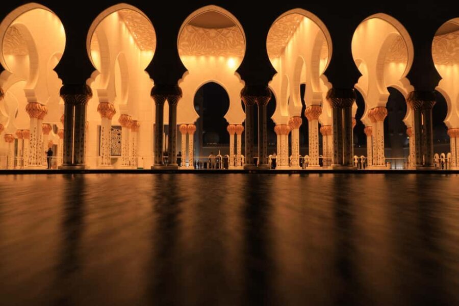 Abu Dhabi: Professional Photoshoot at Sheikh Zayed Mosque - FAQ