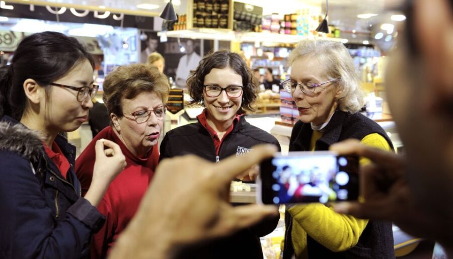 Adelaide: Central Market Early Risers Breakfast Tour - Why This Tour Works Well for Different Travelers