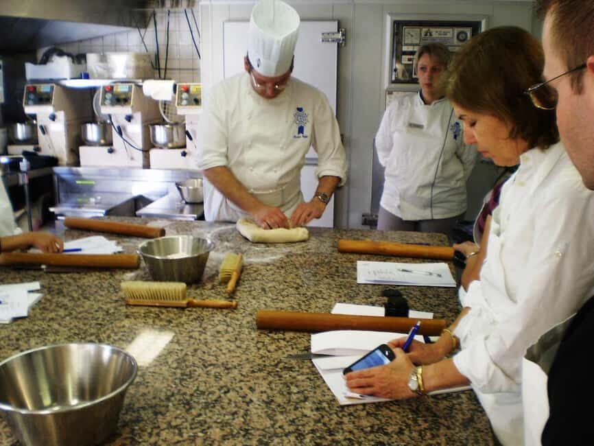 Agadir: Moroccan Pastry Class - The Learning Experience and Guides