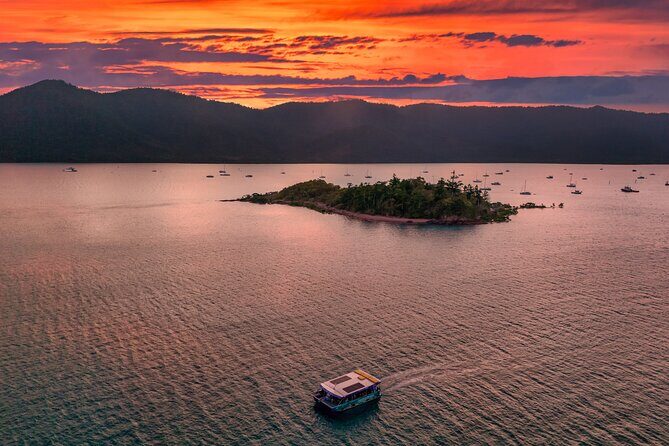 Airlie Beach Glass bottom boat Scenic Sunset Tour - The Value of the Experience