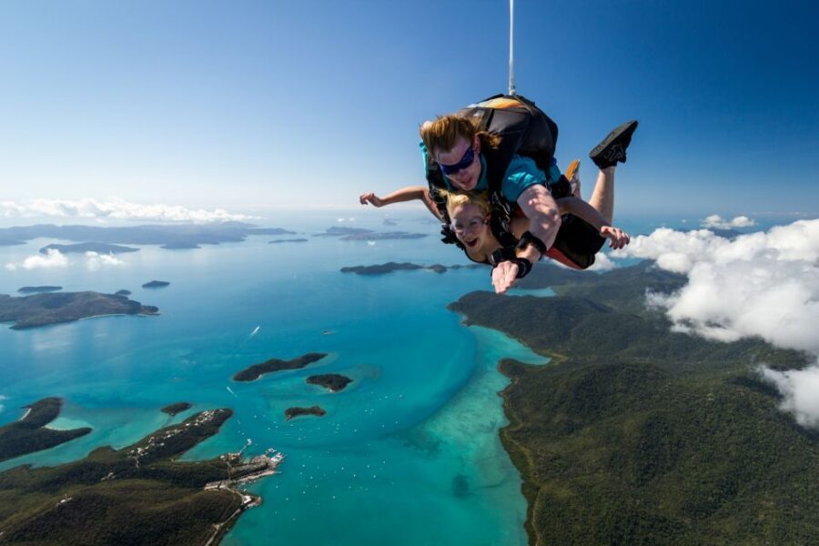 Airlie Beach: Tandem Skydive over the Whitsundays - What’s Included and What to Expect