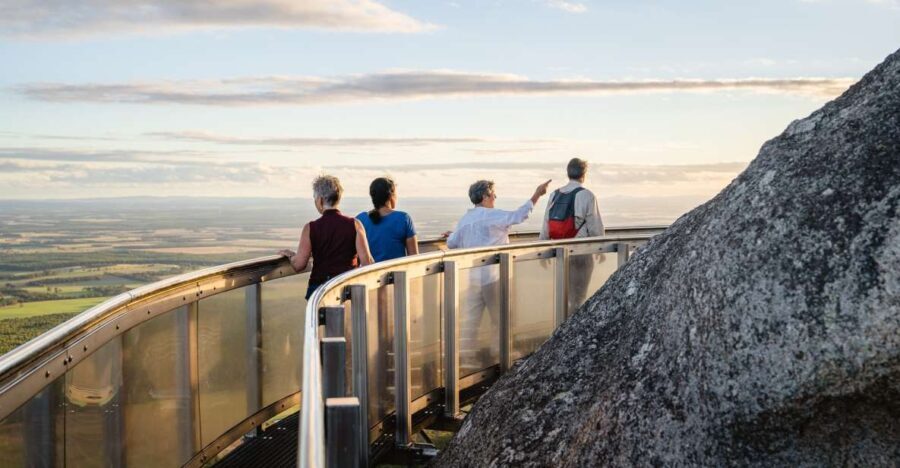 Albany: Guided Granite Skywalk in Porongurup National Park - Exploring Porongurup: A Scenic Drive into Nature’s Artwork