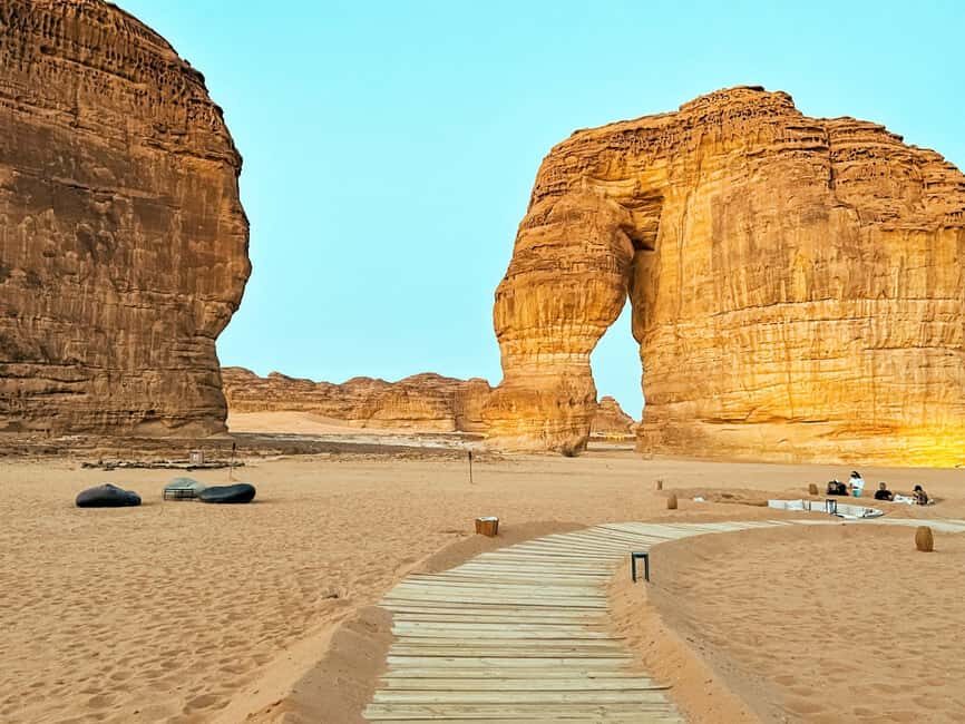 AlUla: Elephant Rock and Hidden Gems Private Tour - Why This Tour Is a Great Pick