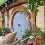 Auckland Private Hobbiton Movie Set and Waitomo Caves Day Tour - Who Is This Tour Best For?