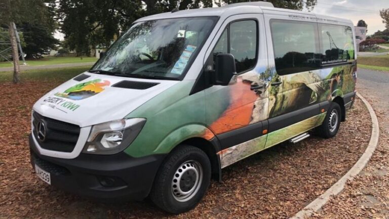 Auckland to Rotorua via Hobbiton One Way Small Group Tour - The Itinerary: From Farm to Middle-earth