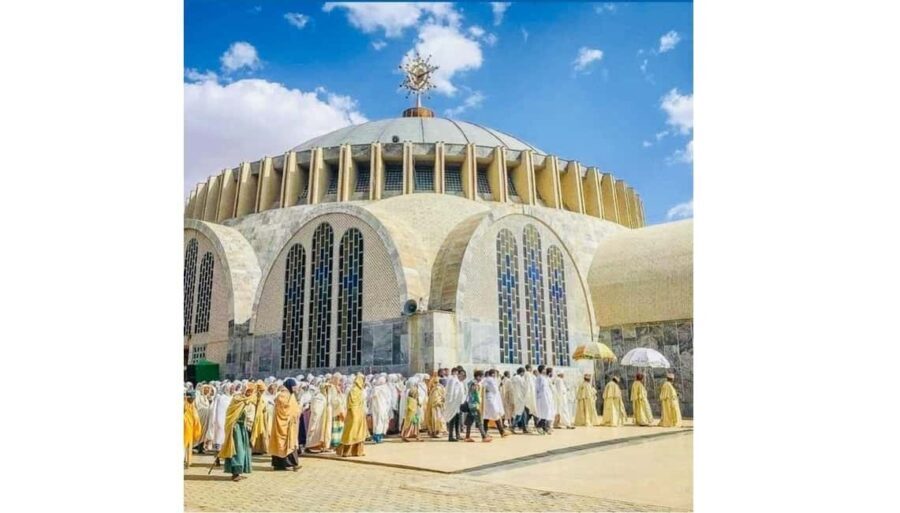 Axum: 2-Day Tour with Hotel, Guide, and Transfers - What to Expect and Tips for Travelers