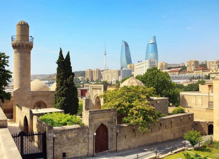 Azerbaijani Cooking Class & Old City Tour & Lunch - Landmark Highlights: Maiden Tower & Shirvanshahs Palace