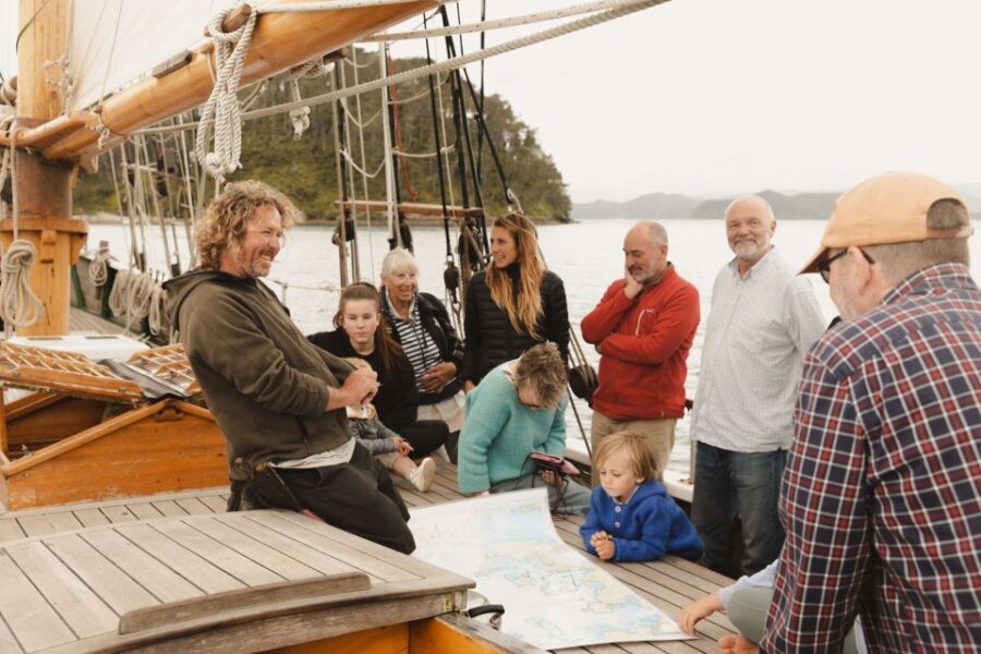 Bay of Islands: Late Afternoon Sailing Cruise - The Itinerary: What to Expect