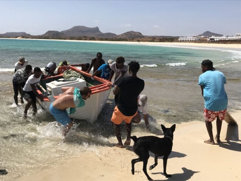 Boa Vista Island: Fishing with local fishermen - Key Points