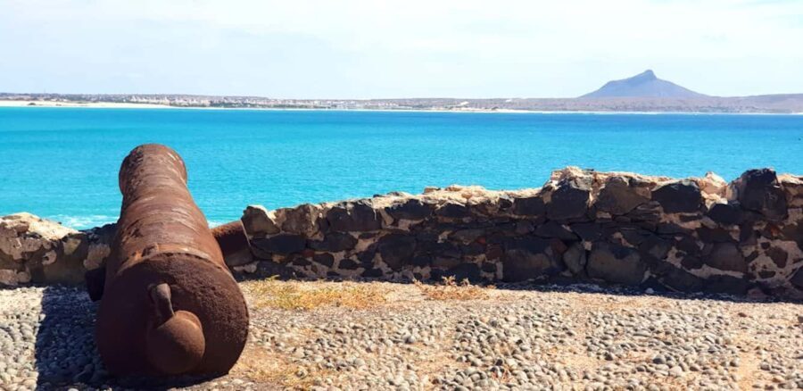 Boa Vista: Motoryacht Trip with Fishing, Snorkel, Beach BBQ - Why This Tour Offers Good Value