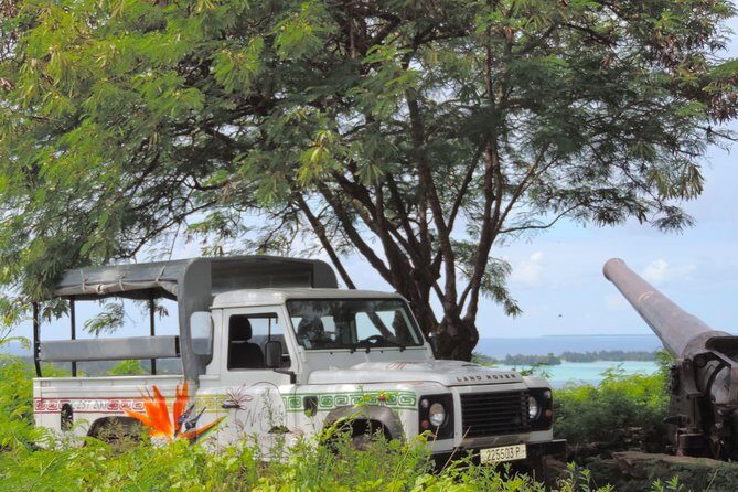 Bora Bora 4WD Tour Including Lunch at Lucky House & Jet Ski Tour - Authentic Experiences and Highlights from Reviewers