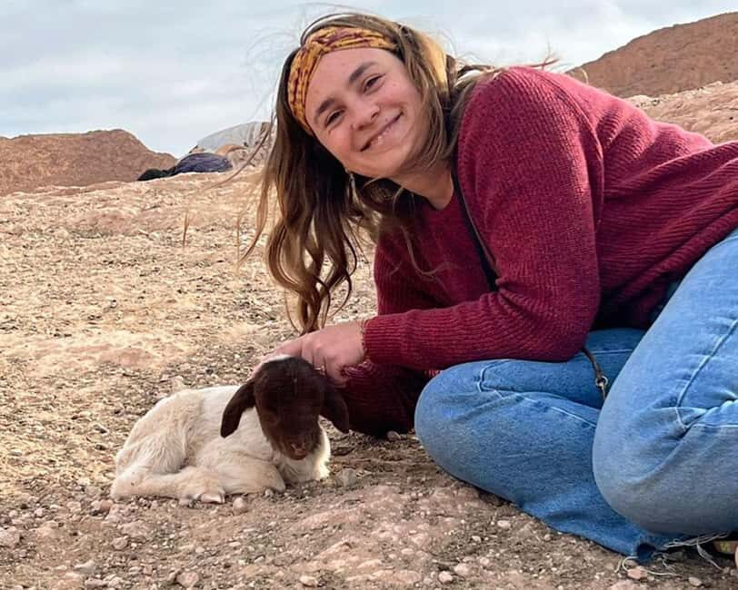 Boumalne Dades: Dades Gorge & Monkey Fingers Canyon Hike - Relaxing in the Canyon