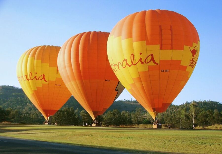 Brisbane: Hot Air Balloon Flight with Vineyard Breakfast - The Sum Up