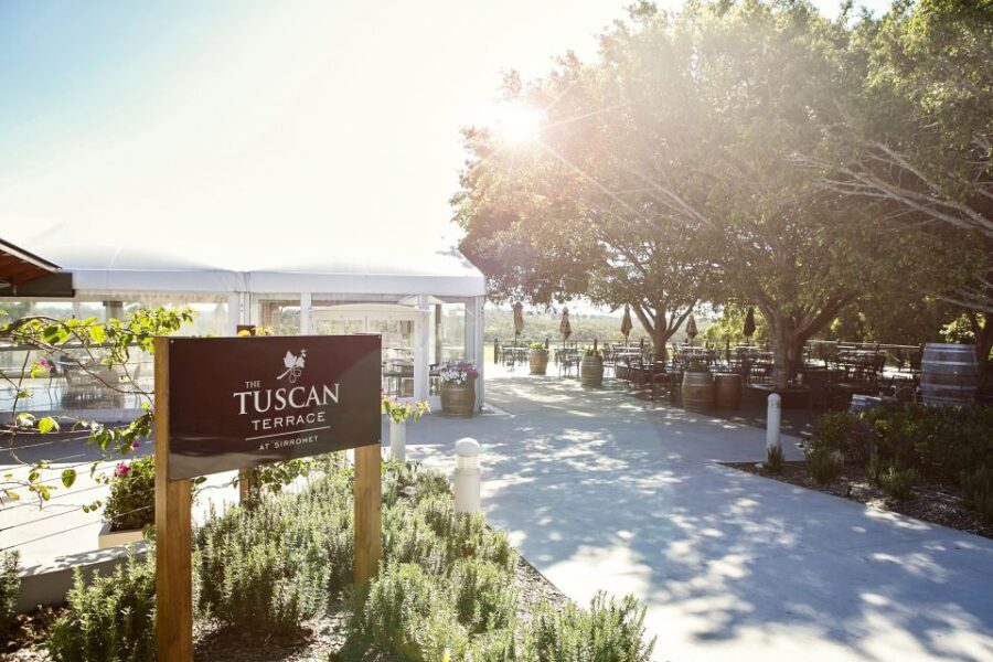 Brisbane: Sirromet Winery Tour with Tasting & 2-Course Lunch - Why This Experience Is Worth It