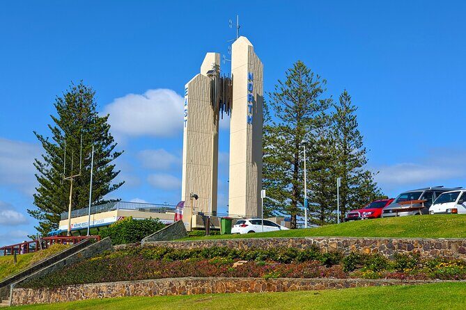 Byron Bay, Bangalow and Gold Coast from Brisbane  Private Tour - First Stop: Captain Cook Memorial and Lighthouse