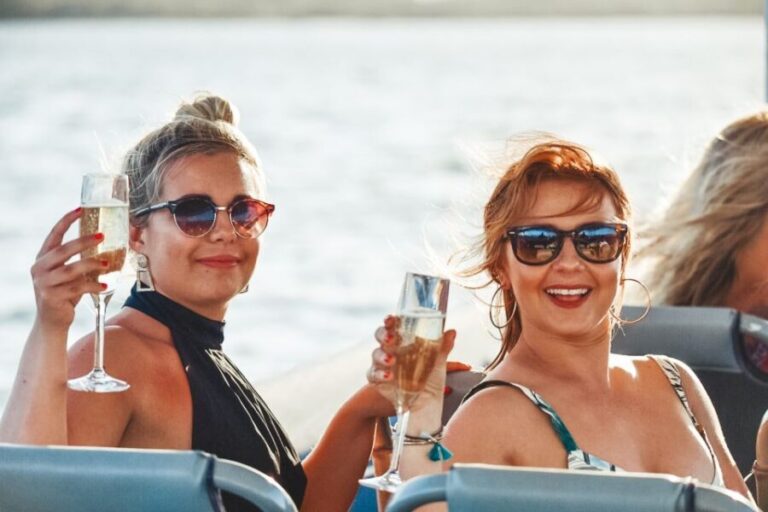 Byron Bay: Scenic Sunset River Cruise - An In-Depth Look at the Byron Bay Sunset River Cruise