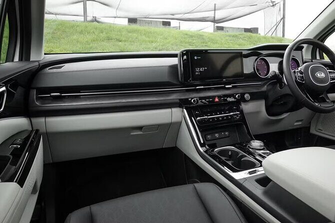 Cairns Airport to Port Douglas Private Transfer 1-7 Pax - Pricing and Value Evaluation